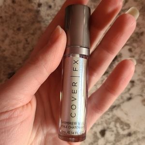 NWT Cover Fx Shimmer Veil